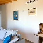 Margot\'S House